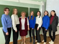 Студенты факультета иностранных языков посетили открытие уроки опытных педагогов-наставников
