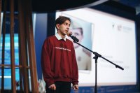 Студент ЧГПУ Максим Кринкин принял участие в церемонии открытия Всероссийской молодежной акции «Наши семейные книги памяти» на ВДНХ